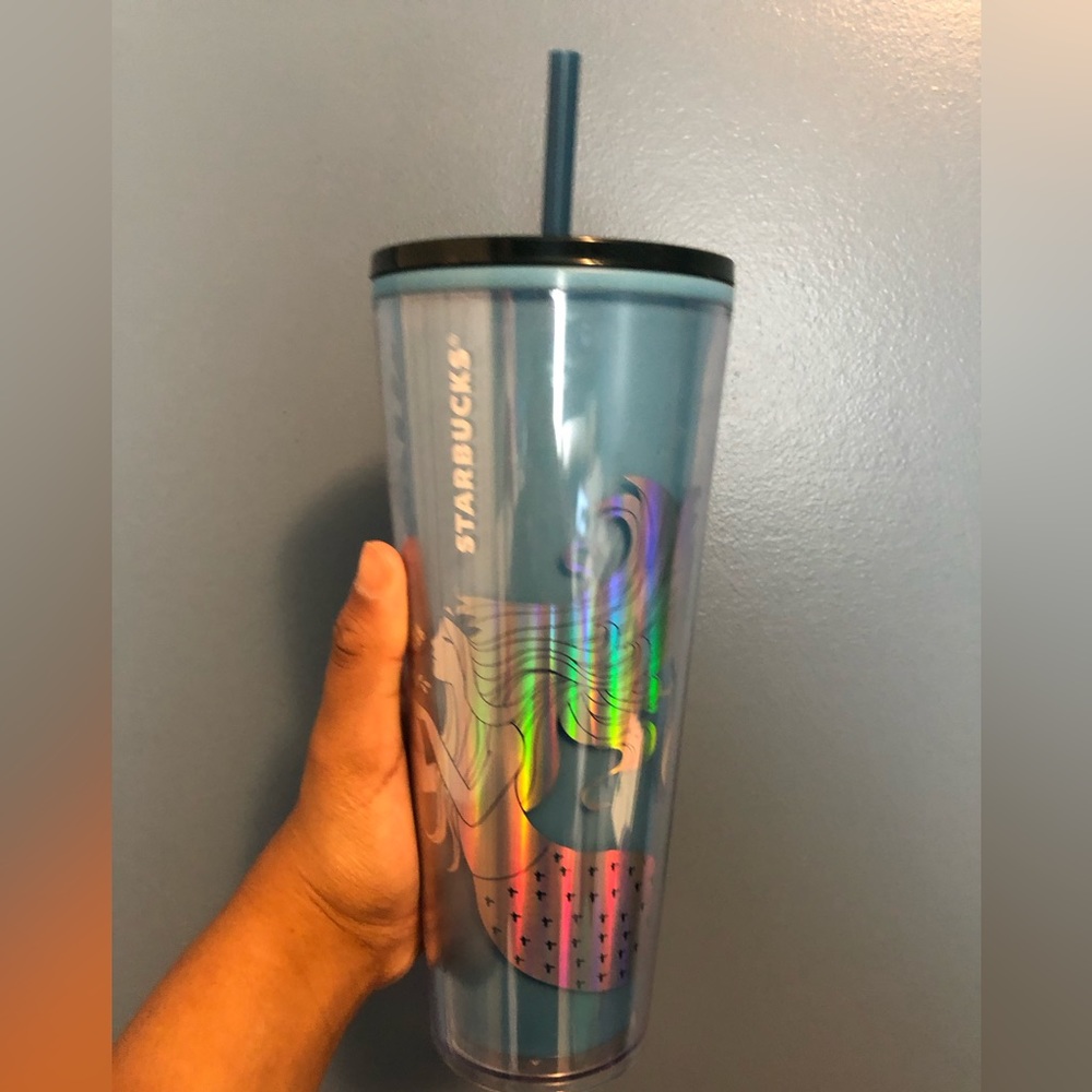 Starbucks tumbler changing color dark blue